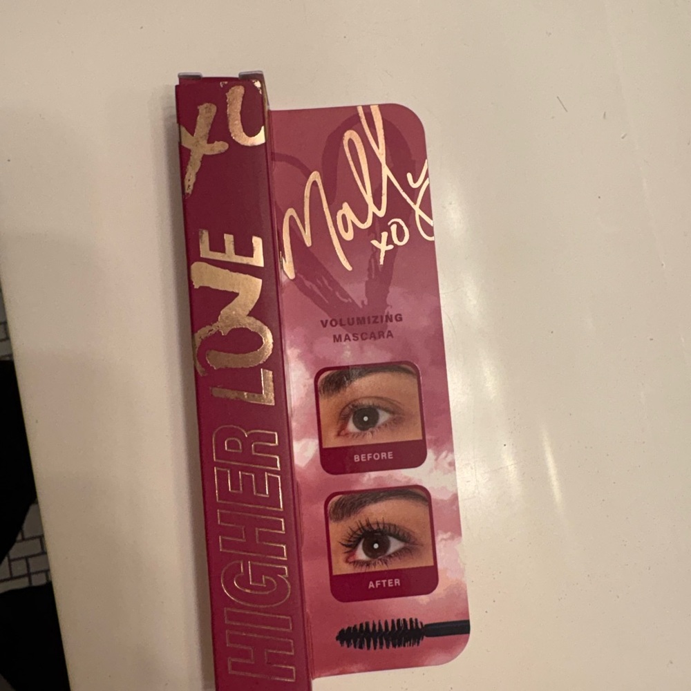 Mally Beauty Higher Volumizing Mascara